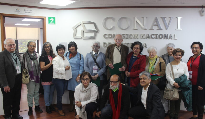 Conavi rinde homenaje a quienes realizaron grandes contribuciones en materia de vivienda social