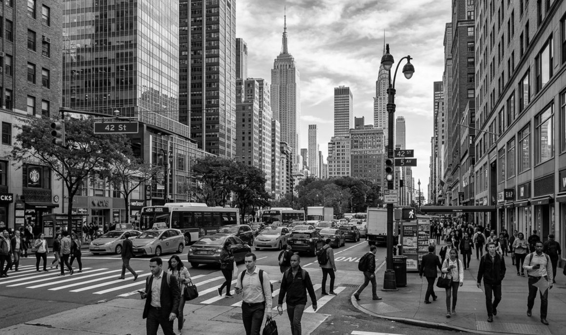Extractivismo Urbano. Debates para una construcción colectiva de las ciudades Extractivismo Urbano. Debates para una construcción colectiva de las ciudades
